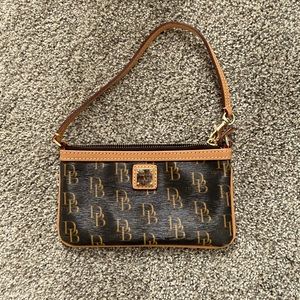 Dooney & Bourke Slim Wristlet